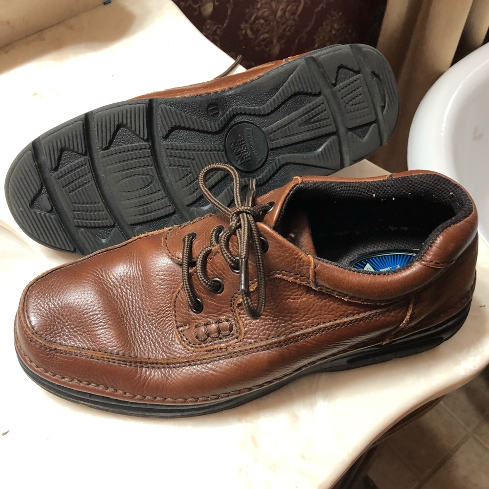 Men’s Shoes